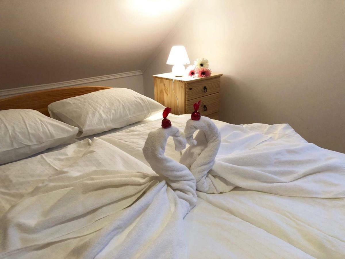 Rege Apartman Alsóörs エクステリア 写真